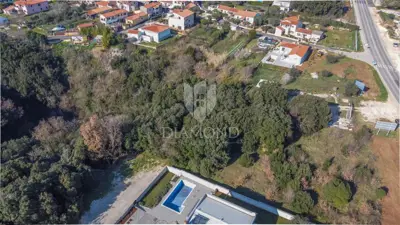 Building land 2,910 m², Pula Centar - quiet location - 3