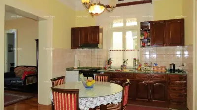 Wohnung 185 m², Pula, Centar - Istarska, aufgeteilt in zwei Wohnungen - 10