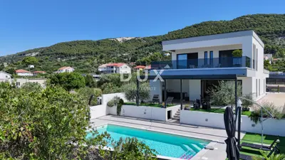 Rab, Banjol, kuća, 270 m², bazen, garaža - 9