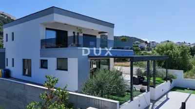 Rab, Banjol, kuća, 270 m², bazen, garaža - 10