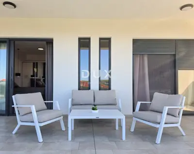 Rab, Banjol, kuća, 270 m², bazen, garaža - 22