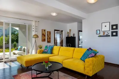 Kuća 140 m², Rovinj okolica - bazen i mirno selo - 12