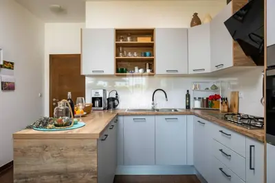 Kuća 140 m², Rovinj okolica - bazen i mirno selo - 17