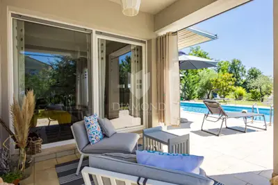 Kuća 140 m², Rovinj okolica - bazen i mirno selo - 8