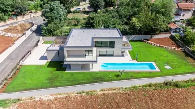 Kuća 351 m², Labinci kod Poreča, bazen i velika okućnica - 3