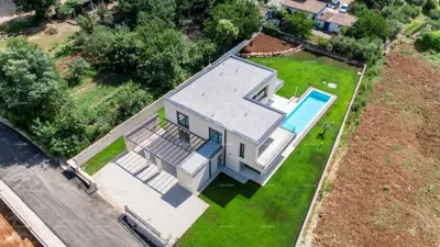 Kuća 351 m², Labinci kod Poreča, bazen i velika okućnica - 6