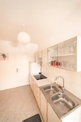 Kuća s 8 apartmana, Gajac, blizu plaže Zrće - 10
