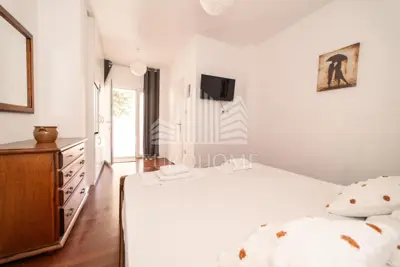 Kuća s 8 apartmana, Gajac, blizu plaže Zrće - 7