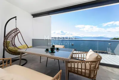 Wohnung zum Kauf in Omišalj, 75 m²