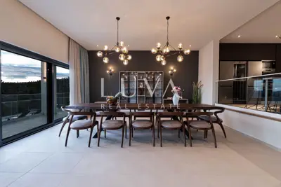 Villa 800 m², Milna auf Brač - erste Reihe zum Meer - 6