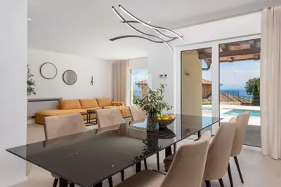 MOŠĆENIČKA DRAGA, PREKRASNA VILLA 500m OD MORA - 18