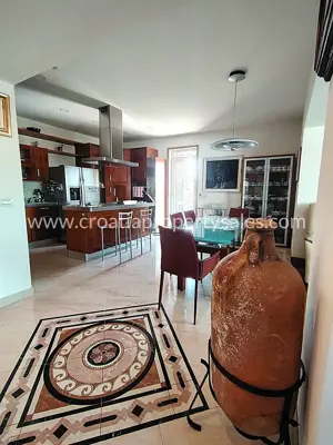 Wohnung 127 m², Split Zentrum, Garage und offener Ausblick - 5