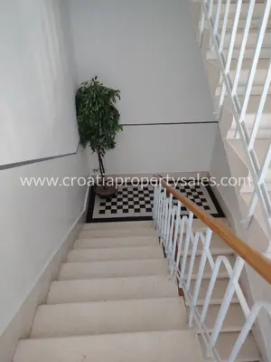 Wohnung 127 m², Split Zentrum, Garage und offener Ausblick - 9
