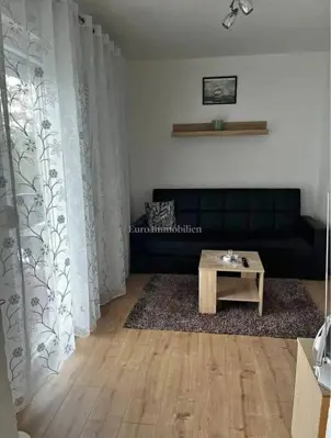 Stan 69,7 m², Pobri - 2 spavaće sobe, balkon