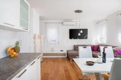 Wohnung 47 m², Makarska - Neubau und überdachte Terrasse - 6