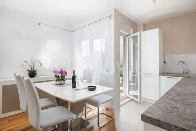 Wohnung 47 m², Makarska - Neubau und überdachte Terrasse - 11