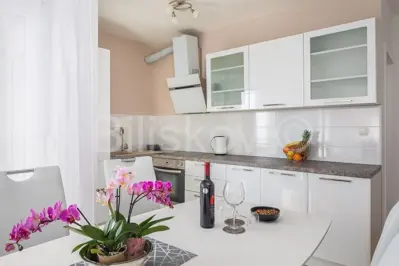 Wohnung 47 m², Makarska - Neubau und überdachte Terrasse - 8