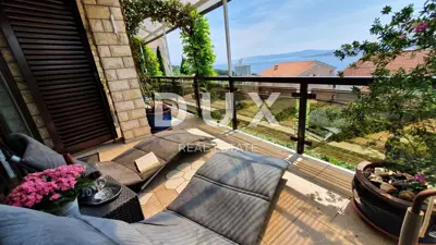 Haus 550 m², Dramalj - Meerblick und 400 m vom Meer entfernt