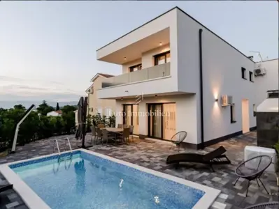 House for sale in Malinska, 122,2 m²