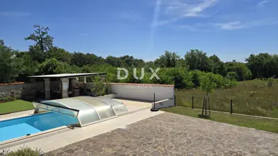 House for sale in Umag, 355 m² - 14