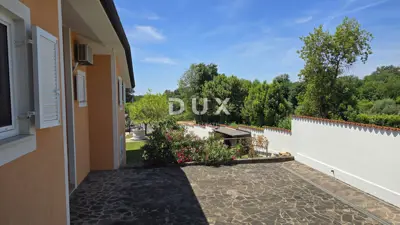 House for sale in Umag, 355 m² - 22