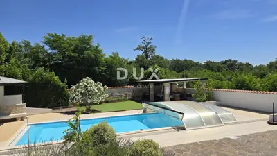 House for sale in Umag, 355 m² - 12