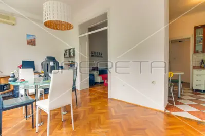 House 375 m², Medveščak, near the center and greenery - 15
