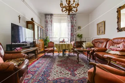 House 375 m², Medveščak, near the center and greenery - 4