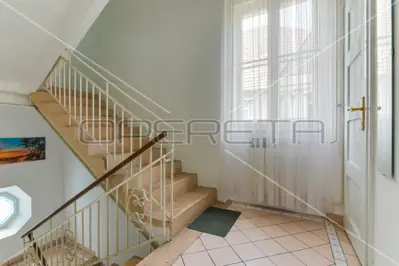 House 375 m², Medveščak, near the center and greenery - 16