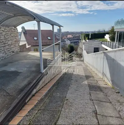Atraktivno građevinsko zemljište 686 m² s pogledom na Zagreb - 2