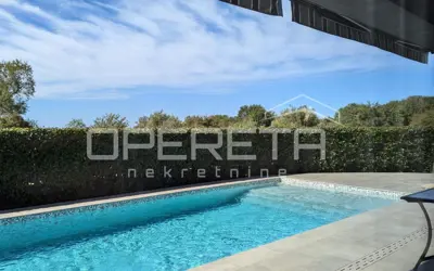 Villa 250 m², Poreč - near the beach and the historic center - 17