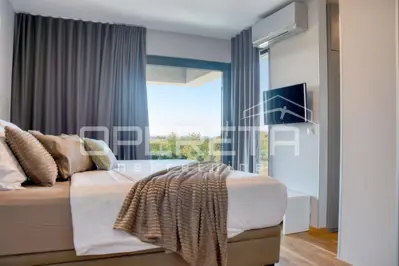 Villa 250 m², Poreč - near the beach and the historic center - 9