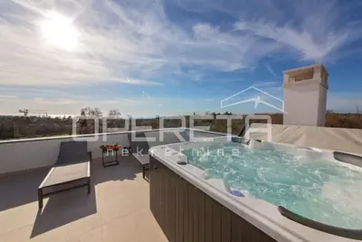 Villa 250 m², Poreč - near the beach and the historic center - 13