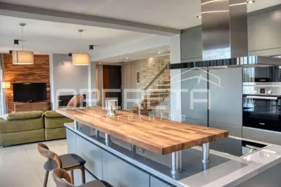 Villa 250 m², Poreč - near the beach and the historic center - 6