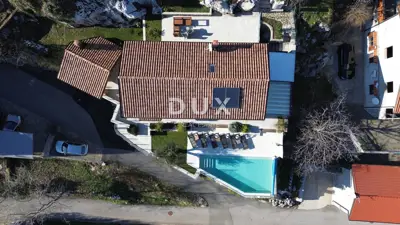 Villa 250 m², Poljane - panoramic sea view - 2