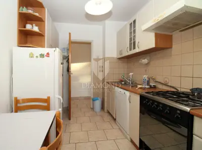 Rijeka, vojak - 2 rooms + living room - 9