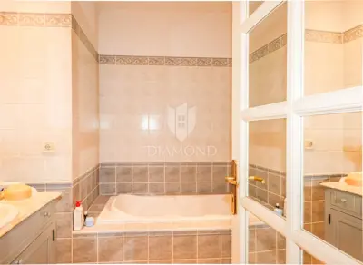 Excellent property in a prime location in Rovinj - 15