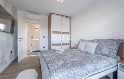 House 190 m², Labin - pool and wellness - 18