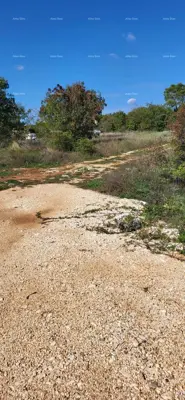 Građevinsko zemljište 771 m², Hrboki kraj Barbana, uz put - 4