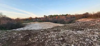 Građevinsko zemljište 771 m², Hrboki kraj Barbana, uz put - 3
