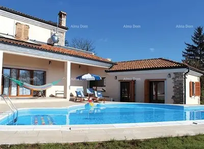 Kuća 400 m², Žminj, šumsko okruženje i privatnost - 2