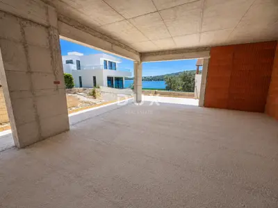 Stan 119 m², Tisno - 2. red uz more, pogled na more - 3