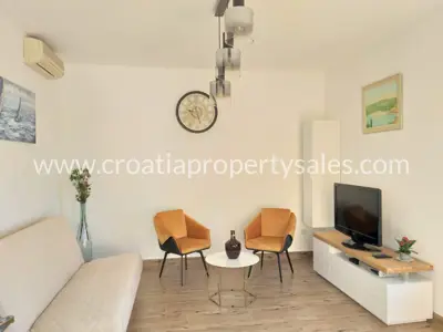 Kuća, Brač, 330 m², 1 050 000 € - 10