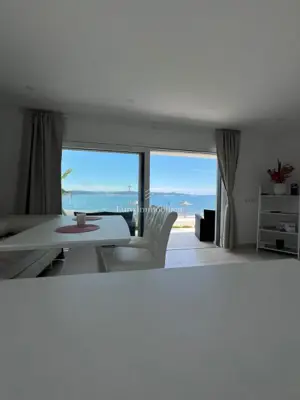 Apartman 63 m², Bibinje - prvi red do mora - 19