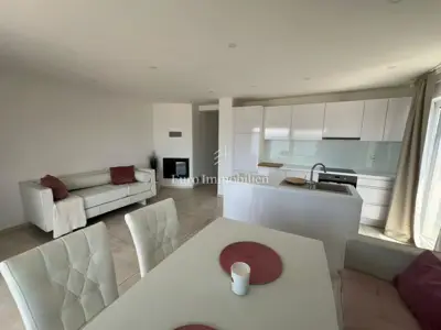 Apartman 63 m², Bibinje - prvi red do mora - 22