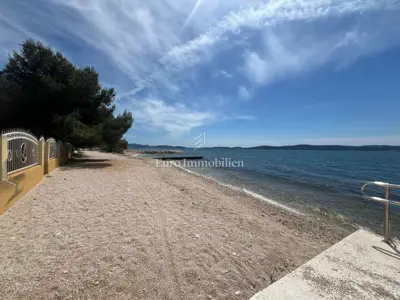 Apartman 63 m², Bibinje - prvi red do mora - 5