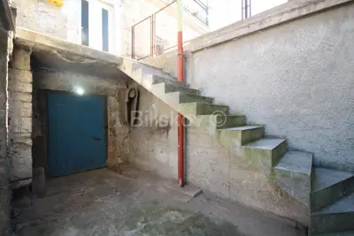 Dvojna kuća 82 m², Vranjic - drugi red od mora - 20