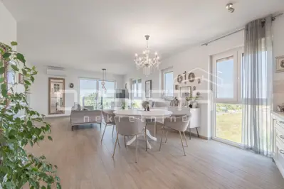 Apartment for sale in Poreč, 97,5 m² - 20