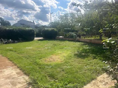 Poreč – stan na katu s vrtom - 12