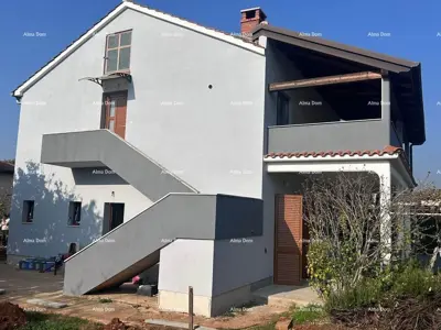 Poreč – stan na katu s vrtom - 13